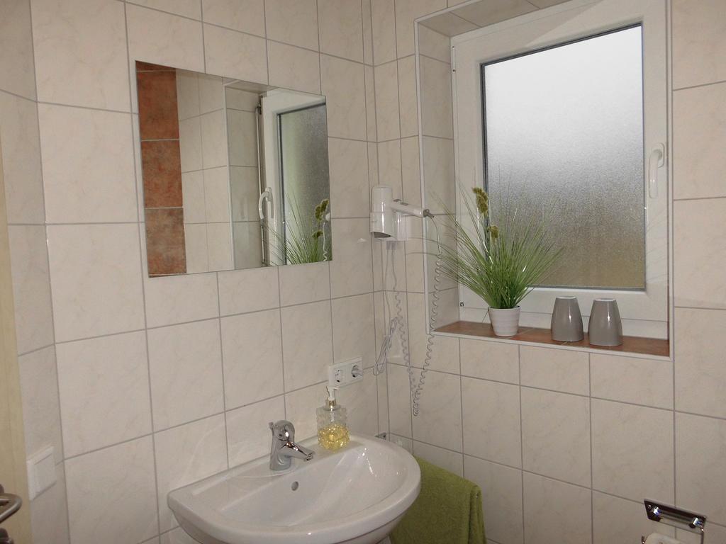 Ferienhaus Kiesel บาดบ็อคเล็ต ภายนอก รูปภาพ