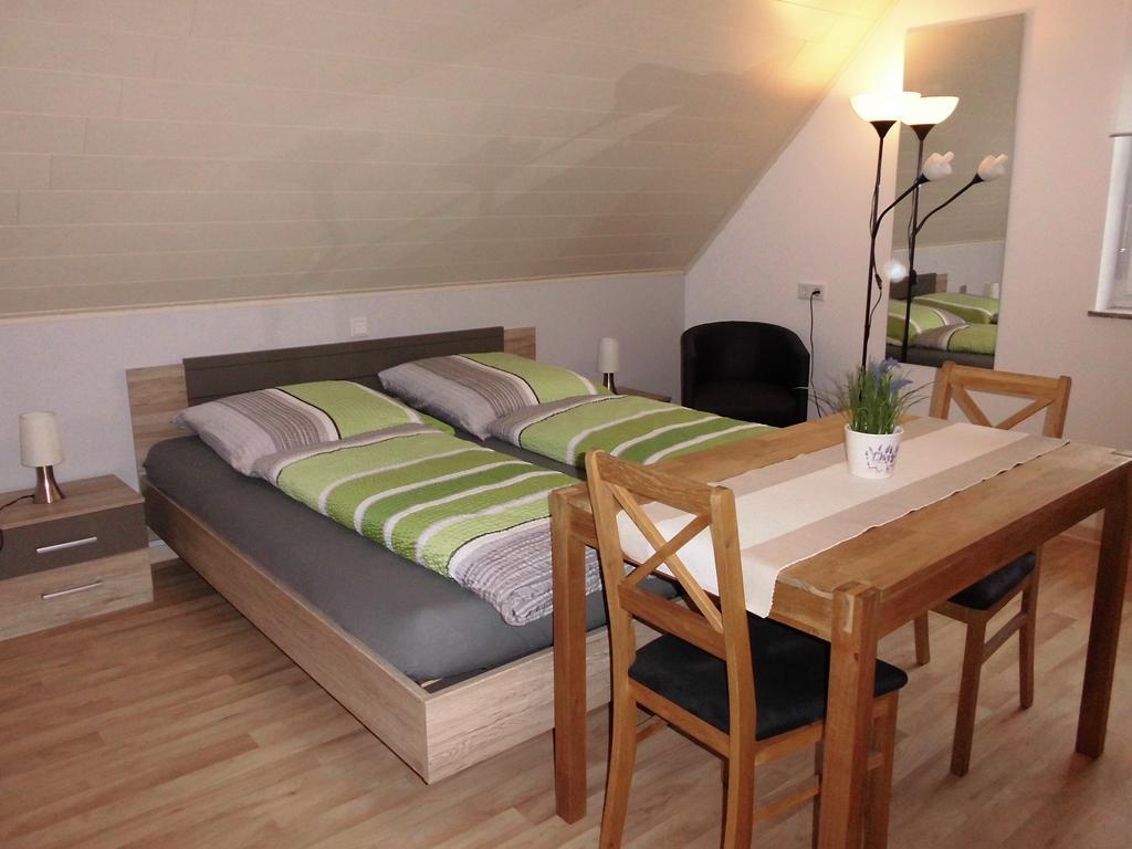Ferienhaus Kiesel บาดบ็อคเล็ต ภายนอก รูปภาพ